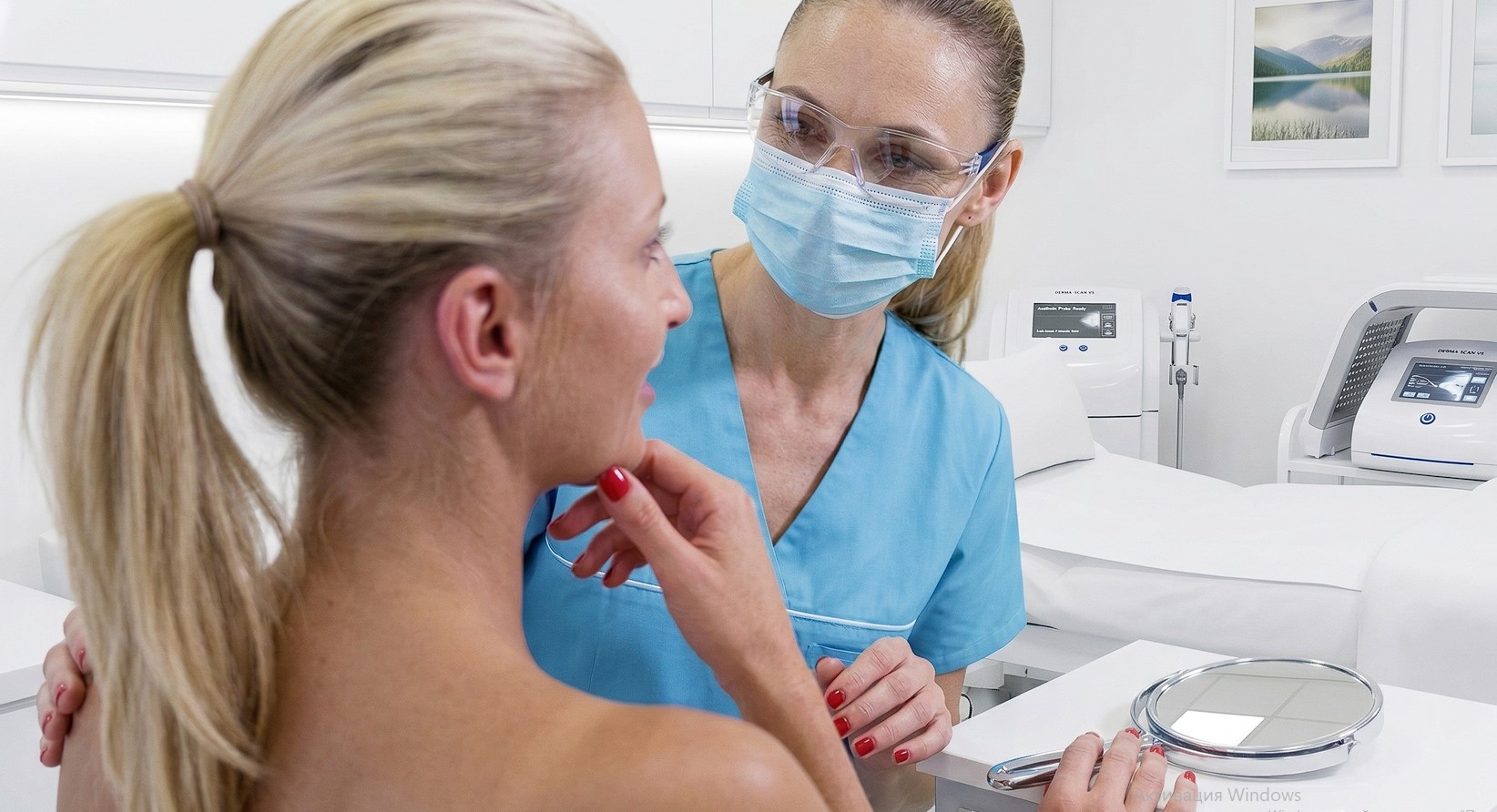 Прием косметолога при выполнении процедуры — БЕСПЛАТНО